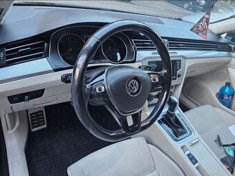 Predám VW Passat B8 kombi 2016 DSG 2.0TDI 110KW, ACC, MATRIX - 3