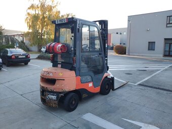 Toyota 7FGF25, nosnosť 2.5 ton, kabína - 3