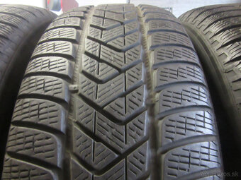 R17 zimná sada VOLVO rozteč 5x108 235/65R17 pirelli - 3