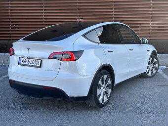 Tesla Model Y Long Range Dual Motor - 3