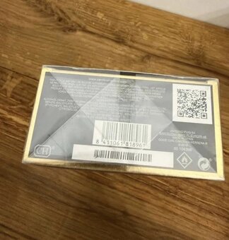 Predam Carolina Herrera 80ml parfumy nerozbalene - 3