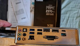 Základná doska ASUS PRIME Z370 A + i7 8700K + ram - 3