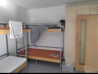 Ubytovanie stredná/vysoká škola študentky byt-Nitra-Chrenová - 3