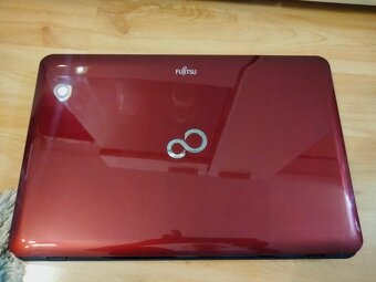 15,6" Fujitsu Lifebook / Intel B960 / 250gb ssd / 8gb ram- - 3