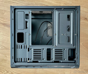 Malá PC skrinka - 3