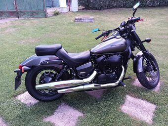 Predám Honda VT 750 C2B Shadow phantom - 3