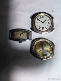 3xHODINKY - 3