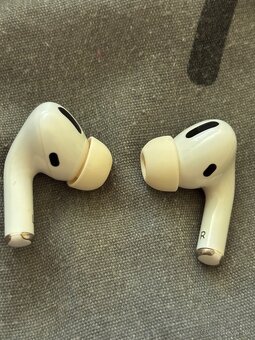 Airpods PRO - 3