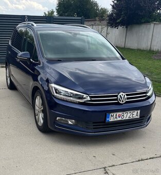 Volkswagen Touran Highline 1.8 TSI DSG BMT - 3