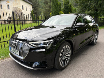 Audi e-tron 50 quattro 4x4 100% batéria - 3