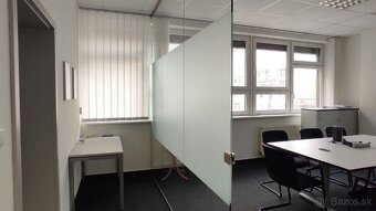 Administratívny celok 4 kancelárií 200m2, s terasou a parkov - 3