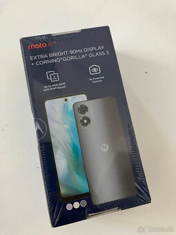Motorola Moto E14 Graphite Grey - 3