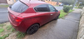 Predam alfa romeo gulieta 1,6 diesel - 3
