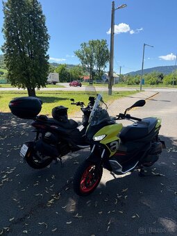 Aprilia SR GT 125 - 3