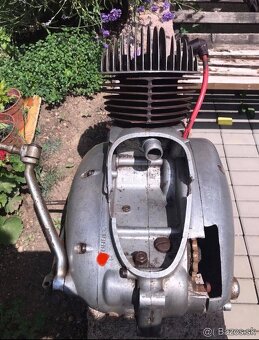 Predám motor na motocykel čz 125/150 C, motor ide pretočiť - 3