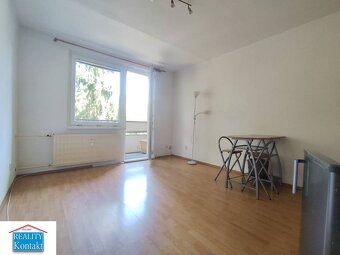 Na prenájom garsónka - Nové Zámky - 3