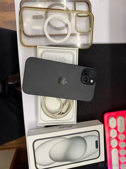 iPhone 15 256GB black - 3