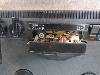 Kotucovy magnetofon Tesla B93, B73 a B400 - 3