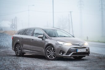 TOYOTA AVENSIS Combi 2.0 105kW 2017 - 3