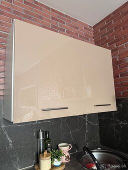 Kuchynská linka - 3