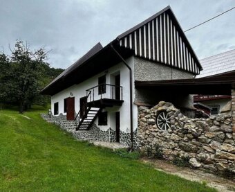 Na predaj zrekonštruovaný rodinný dom v Čiernej Lehote - 3