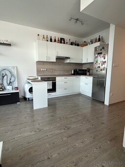 Predam 2-izbový byt na Plynárenskej ul. - 3