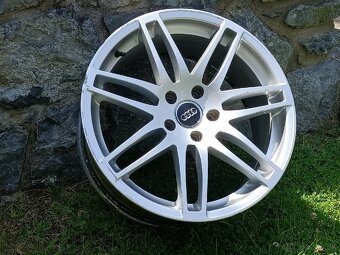 4ks diskov R18 5x112 - 3