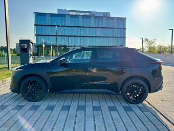 Toyota BZ4X , 2023 , 16200km - 3