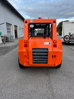 Locust 853 - 3