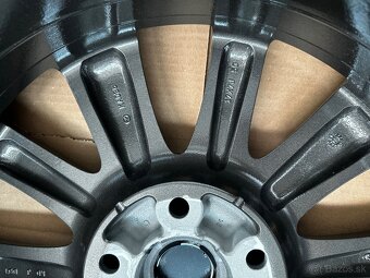 5x114,3 R17 7J ET50 Mazda - 3