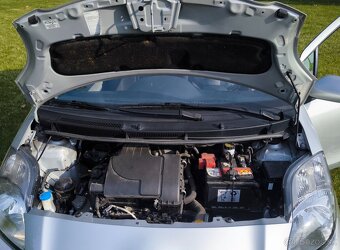 Toyota Yaris 2010 len 35 000km - 3