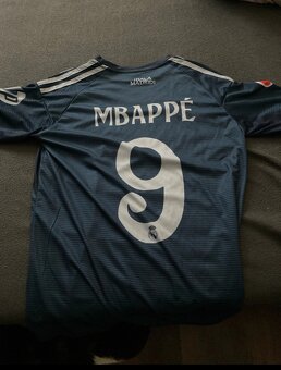 Mbappe dres - 3