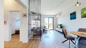 Na prenájom 2 izbový byt 45 m2 + terasa 15 m2 + 30 m2 predzá - 3