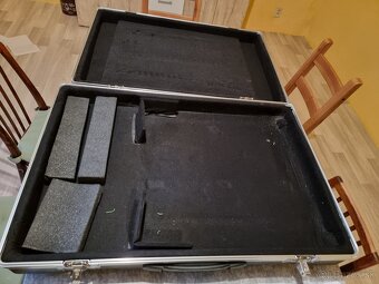 Kufor na mixpult Gator - 3