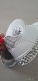 Biele botasky č. 35 Deichmann - 3