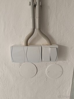 Prenájom garáže pri Viva Parku v Komárne - 3