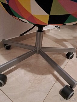 Pracovná stolička - 3