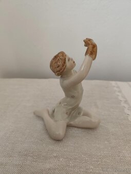 Royal dux dievča porcelánová soška - 3