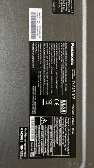 Panasonic TX-P42U10E - plazma - 3
