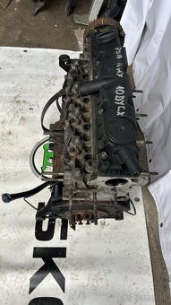 Peugeot Citroën 2.OHdi Motor - 3