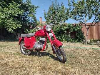 ČZ 250 - 3