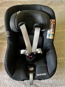 Maxi Cosi Pearl 360 + Family fix 360 základňa - 3
