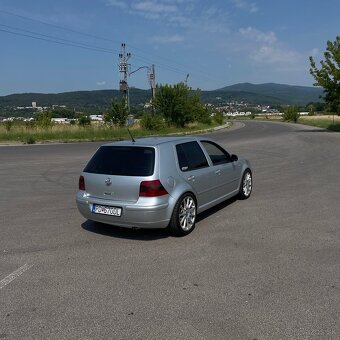 VW GOLF 4 - 3