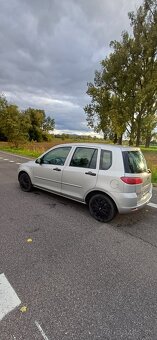 Mazda 2 - 3