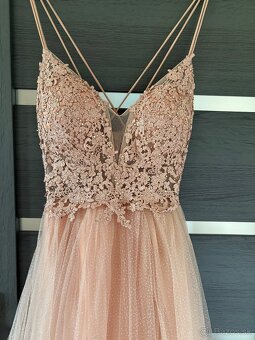 Zlaté spoločenské šaty 38/M - 3