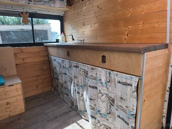 Obytná dodávka - 3