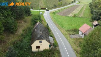 Rodinný dom s hospodárskou budovou (humno), Záborie - 3