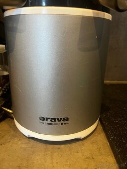 Pomalý odšťavovač ORAVA - 3