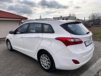 Hyundai i30 1.6CDRI 81kw - 3