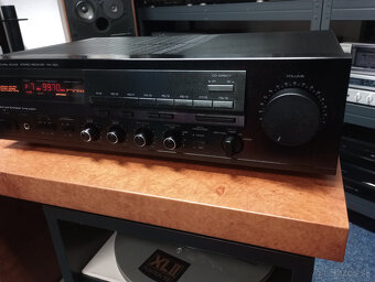 Yamaha RX-330 Receiver - 3